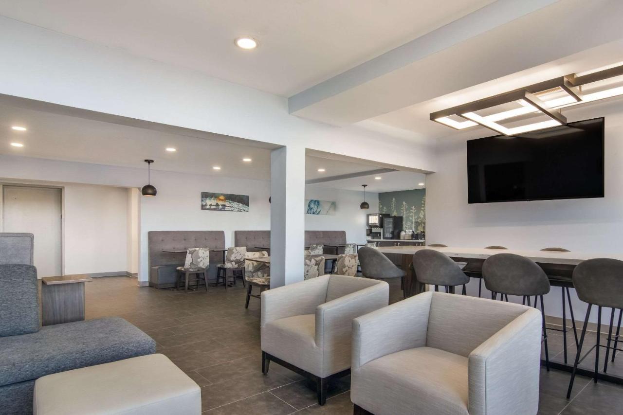Sleep Inn & Suites Clarion, Pa Near I-80 Bagian luar foto